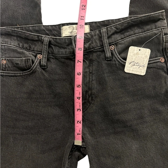 Free People Faded Black Distressed Ripped Jeans with Raw Hems NWT - Picture 10 of 10